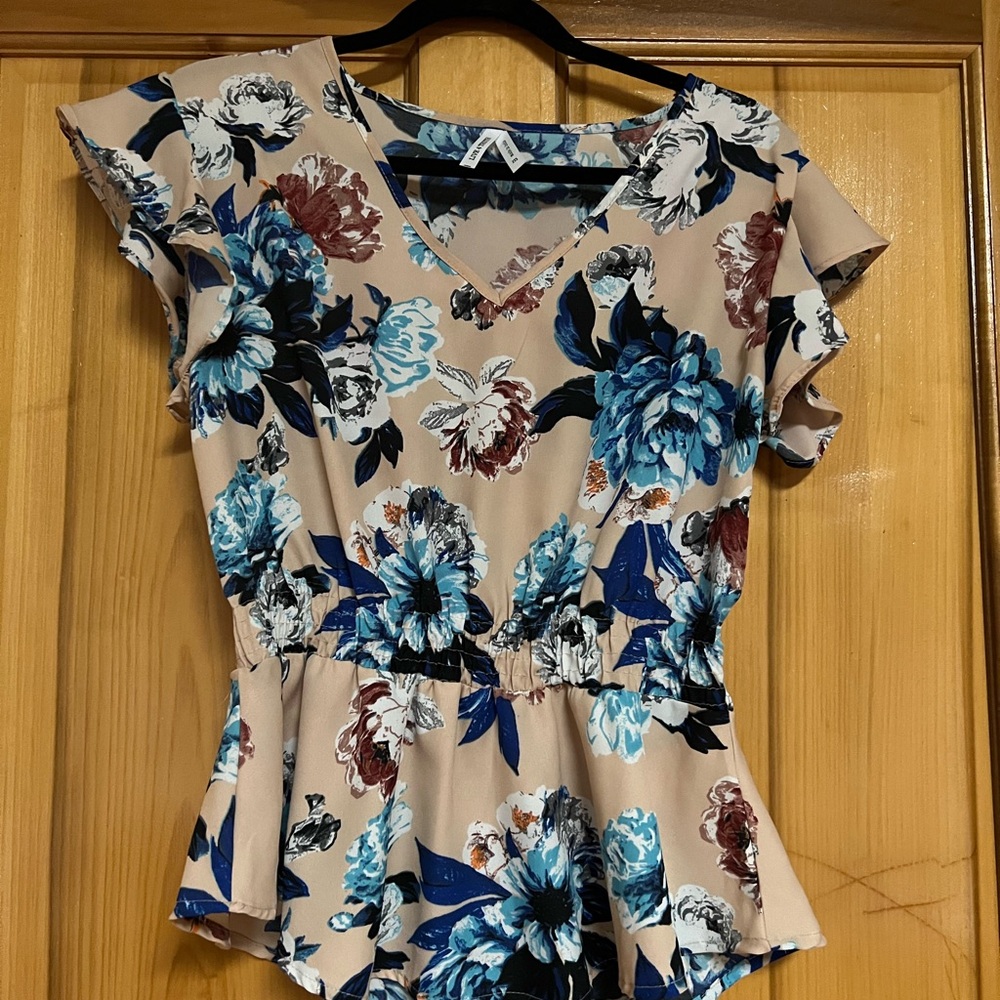 Live 4 Truth Floral Blouse - Blue and Tan